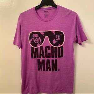 WWE‎
